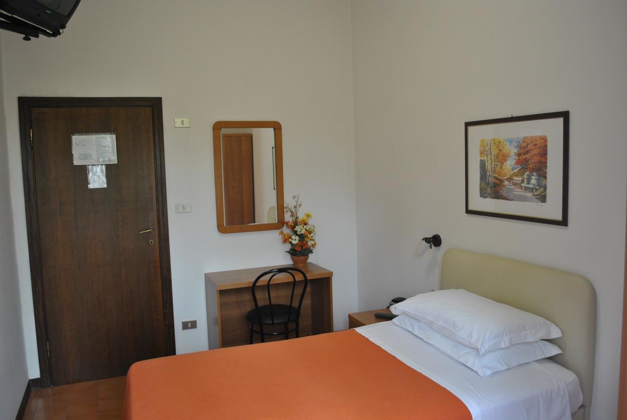 Albergo "Da Mario" Pianoro Luaran gambar